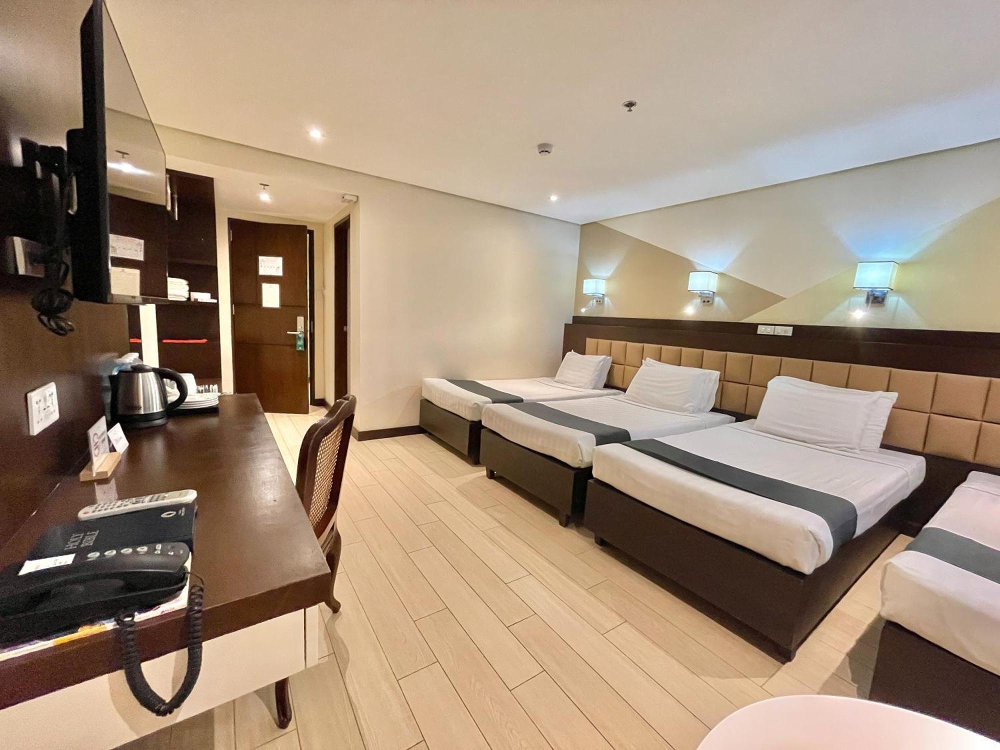 The Vip Hotel Кагаян-де-Оро Экстерьер фото